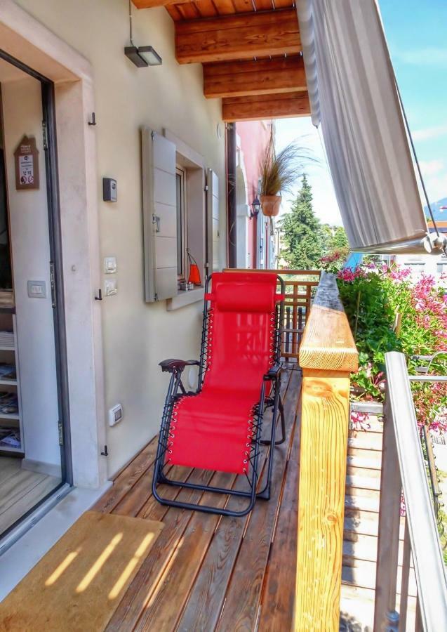 Antica Casa Alboletta - Appartamento Frida Kahlo Riva del Garda Luaran gambar